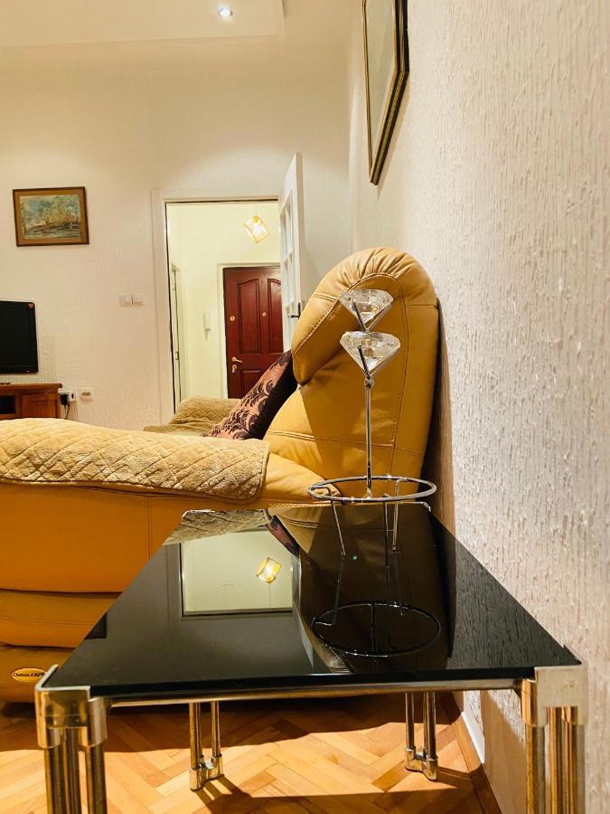 Right In The Heart Of Podgorica! Exterior foto